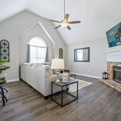 Spacious 5BR Home with Fenced Yard in Adairsville