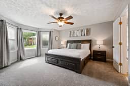 1356 Velvet Creek Glen, Marietta