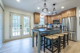 26 Jennifer Ln, Rydal