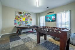 LakePoint 4BR Retreat with Game Room