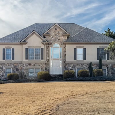 530 Waterford Drive, Cartersville