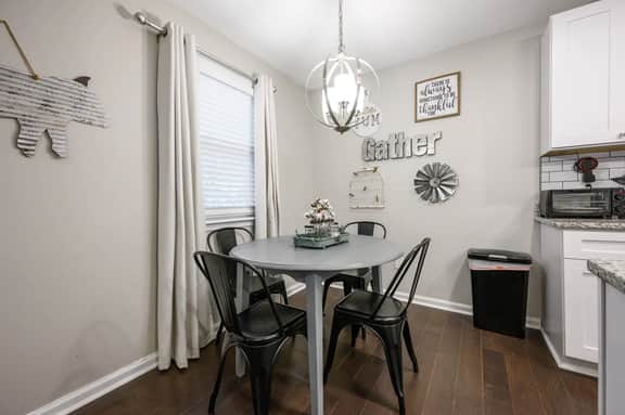 Lots of Hot Spots & Activities Near This Townhome
