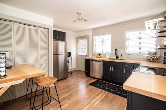 Hot Deals! Stylish BeltLine Space in ATL