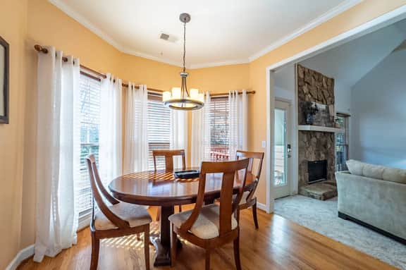 530 Waterford Drive, Cartersville