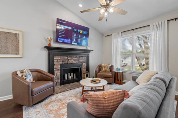 13 Huntcliff Dr, Cartersville