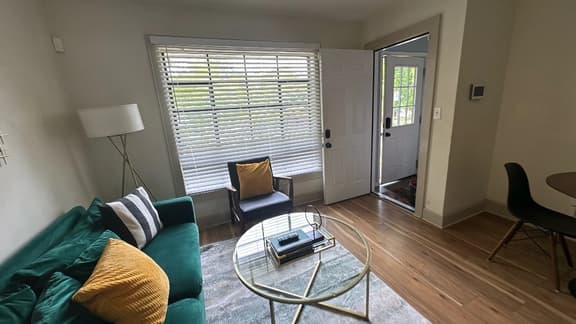 907 White Street, Unit 3, Atlanta