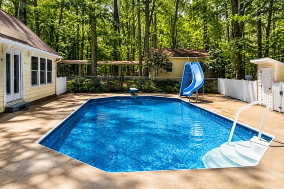 Private Fam Pool Retreat by Fort Benning Sleeps 10