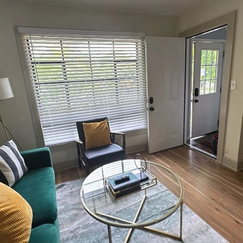 PROMO: 5% Weekly • 10% Monthly | West End Duplex